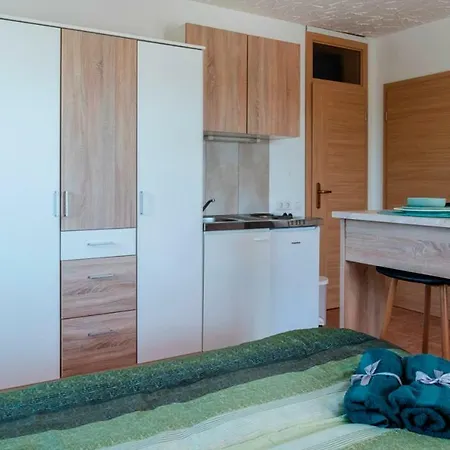 Lavanda Apartments&studios Apartament