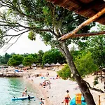 Lavanda Apartments&studios Διαμέρισμα Pinezići