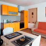 Lavanda Apartments&studios Pinezići