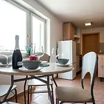 Διαμέρισμα Lavanda Apartments&studios Pinezići