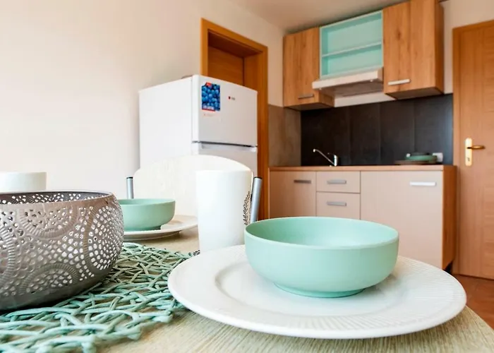 Lavanda Apartments&studios * Pinezići