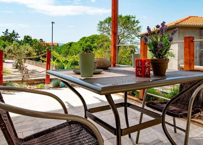 Lavanda Apartments&studios * Pinezići
