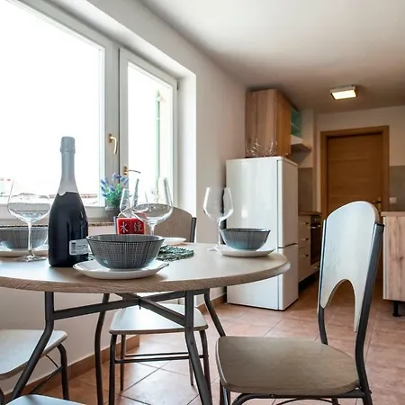 Appartement Lavanda Apartments&studios Pinezići